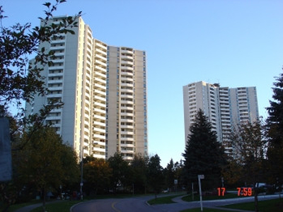 2 Bedroom Apt - North York Area - Available