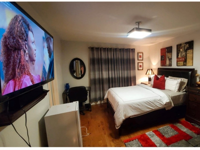 En suite bedroom for rent - Innisfil (Short and long term)
