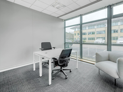Find office space in Calgary Place for 1 person with everything
