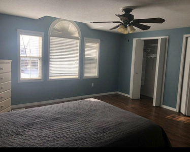 For Rent; Master Bedroom single person