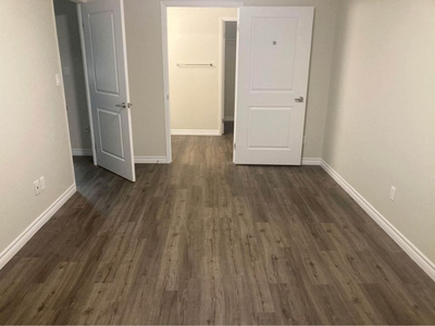 Master Bedroom in 2 bed 2 bath apartment - available Jan 1 2024