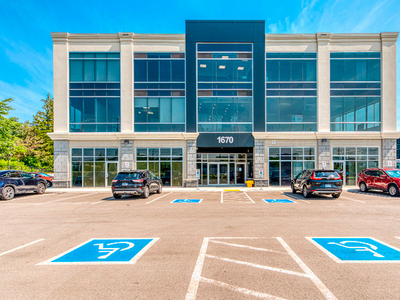 Shared office space in Upper Middle/Ford Oakville
