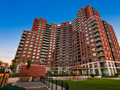 The Compass Rental Residences - 3 Bedroom Apartment for Rent