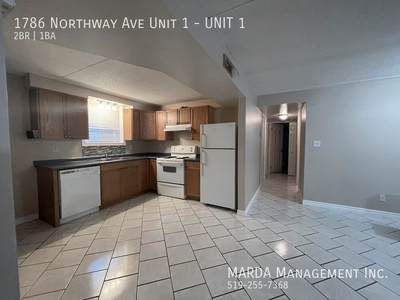 SPACIOUS TWO BEDROOM MODERN LOWER LEVEL SUITE!