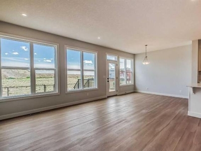3 Bedroom House Chestermere AB