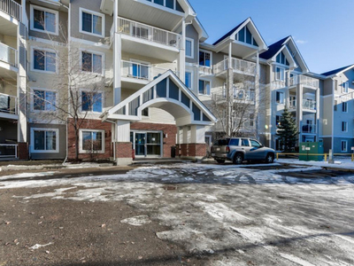 2 Bed 2 Bath Condo w/ UG Parking in NW YEG! Assumable Mortgage