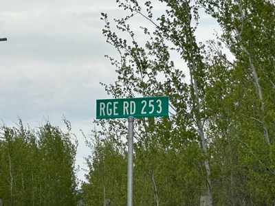 20.75 Acre in Alberta