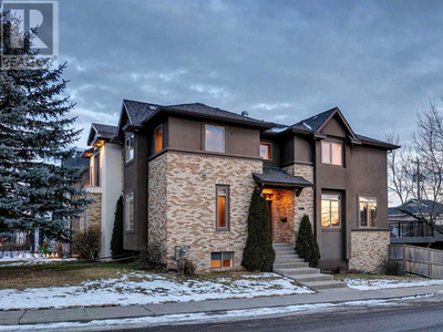 3306 21 Street SW Calgary, Alberta