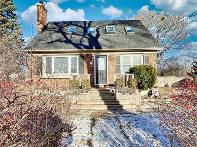 4BR 2WR Detached in Brampton near Mcmurchy Ave & Harold St