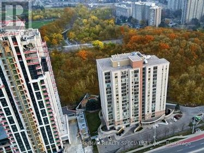 Condo For Sale In Mississauga Valleys, Mississauga, Ontario