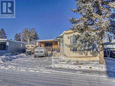 House For Sale In Greenwood/Greenbriar, Calgary, Alberta