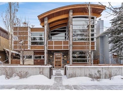 House For Sale In Rideau Park, Calgary, Alberta