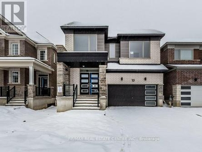 House For Sale In Rosenberg, Kitchener, Ontario