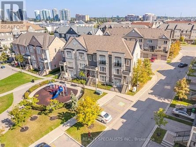 Townhouse For Sale In Churchill Meadows, Mississauga, Ontario