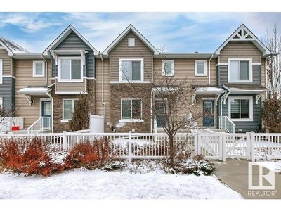 Townhouse For Sale In Clareview Town Centre, Edmonton, Alberta