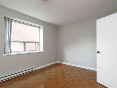 1 Bedroom Apartment Unit Toronto ON For Rent At 2250