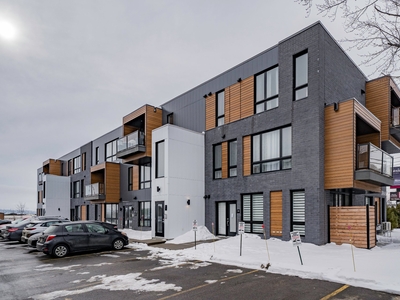 Condo/Apartment for sale, 3848 Boul. Ste-Anne, Beauport, QC G1E3M3, CA , in Québec City, Canada