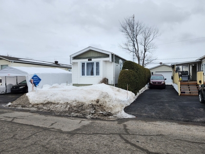 House for sale, 3940 Boul. Dagenais O., Fabreville, QC H7R5X9, CA, in Laval, Canada