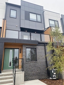 Calgary Townhouse For Rent | Belvedere | East Hills- 4 bedroom Home