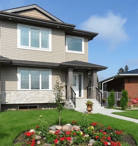 Edmonton Duplex For Rent | Spruce Avenue | Prime Edmonton Short-Term Rentals: Comfortable