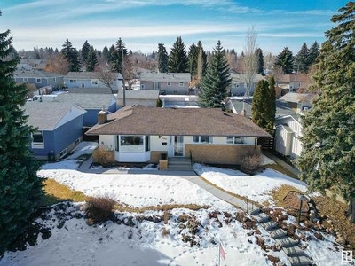 House For Sale In Capilano, Edmonton, Alberta
