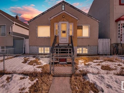 House For Sale In McCauley, Edmonton, Alberta