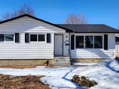 House For Sale In McLeod, Edmonton, Alberta