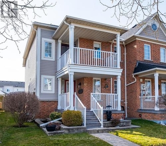 Townhouse For Sale In Port Whitby, Whitby, Ontario