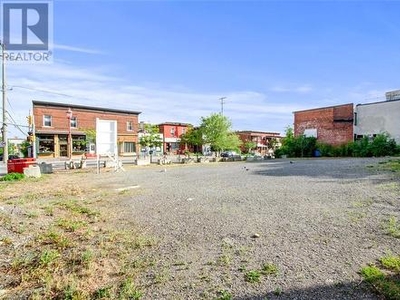 Vacant Land For Sale In West Centertown, Ottawa, Ontario