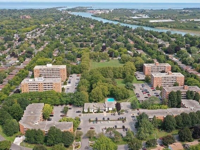 2 Bedroom Apartment St. Catharines ON