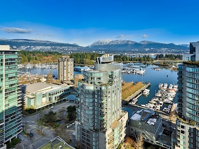 Vancouver Pet Friendly Apartment For Rent | Coal Harbour | Bayview at Coal Harbour