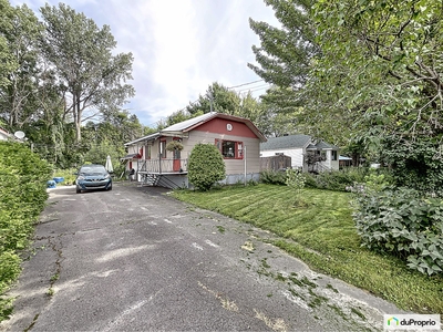 Bungalow for sale Clarenceville 2 bedrooms 1 bathroom