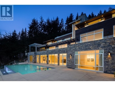 1116 Millstream Road, in West Vancouver, BC