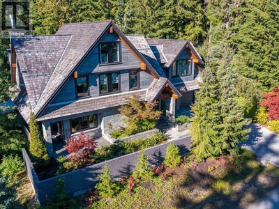 6483 Balsam Way, in Whistler, BC