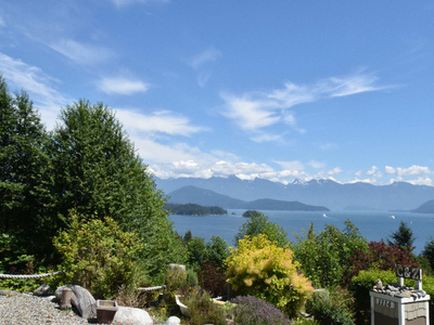 A view lot in Gibsons - 1/2 acre!