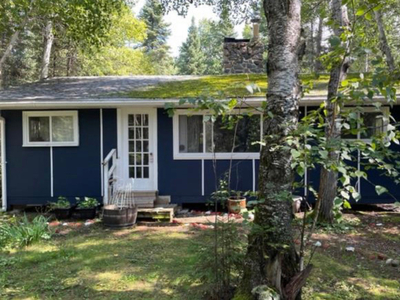 Cottage for Sale at Victoria Beach!