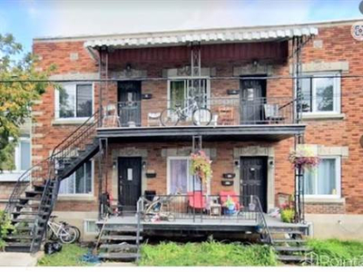 Homes for Sale in LaSalle, Montréal, Quebec $1,399,000
