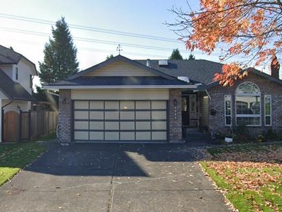 House For Sale In Cloverdale, Surrey, British Columbia