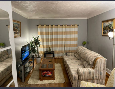 Great Deal- Short Rental - 2 Bedroom Apt w FREE parking Dowtown