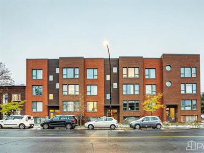 Homes for Sale in Centre, Montréal, Quebec $310,000