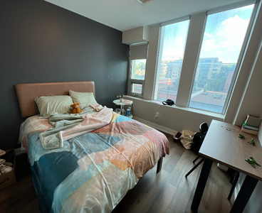 Partially shared all-girls room for students in downtown Ottawa