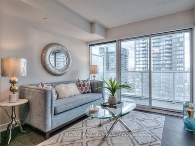 1 Bedroom 1 Bths located at Bathurst & Lakeshore Blvd W