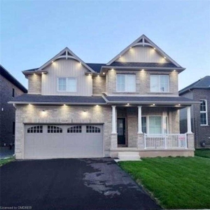 House for rent, 9323 White Oak Avenue, in Niagara Falls, Canada
