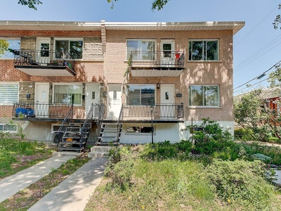 House for sale, 2725-2727 Rue Taillon, Mercier/Hochelaga-Maisonneuve, QC H1L4J9, CA, in Montreal, Canada