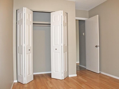1 Bedroom Apartment Unit Edmonton AB For Rent At 1030