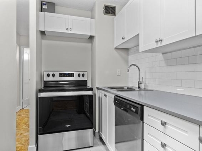 1 Bedroom Apartment Unit Kingston ON For Rent At 1739
