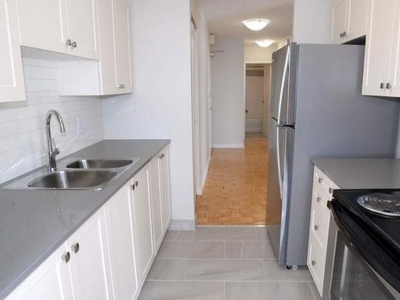 1 Bedroom Apartment Unit Kingston ON For Rent At 2299