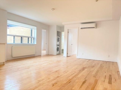 1 Bedroom Apartment Unit Toronto ON For Rent At 2195