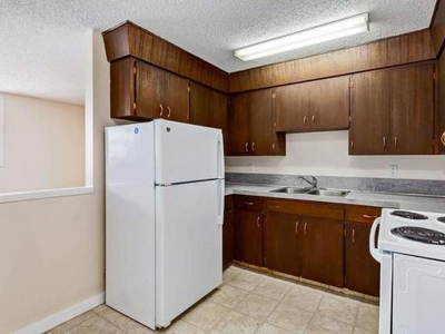 1 Bedroom Apartment Unit Yorkton SK For Rent At 1030