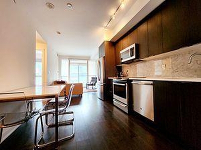 1 Bedroom Condominium Toronto ON For Rent At 2500